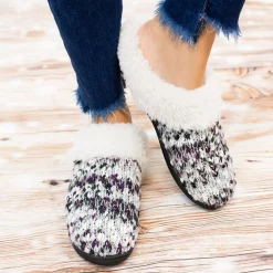 Isotoner Signature Women's Sweater Chunky Knit Amanda Hoodback Slippers -Michaelkors shop 17835331 fpx